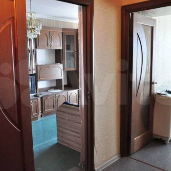 Продается 1-комнатная квартира, 32 м²