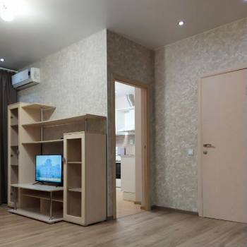 Сдается 1-комнатная квартира, 37 м²