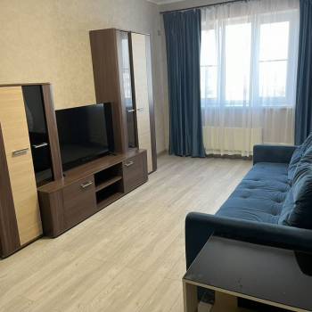 Сдается 2-х комнатная квартира, 63 м²
