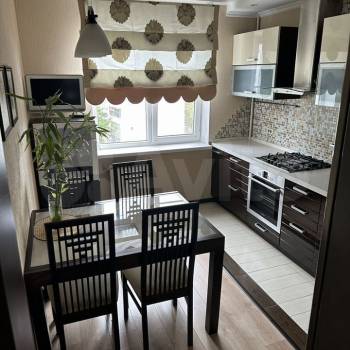 Сдается Многокомнатная квартира, 64,1 м²