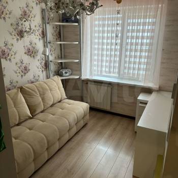 Сдается Многокомнатная квартира, 64,1 м²