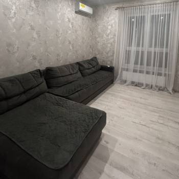 Сдается 1-комнатная квартира, 39 м²