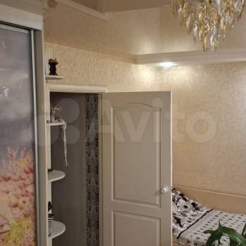 Продается 1-комнатная квартира, 37,8 м²