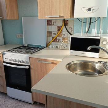 Сдается 1-комнатная квартира, 37 м²