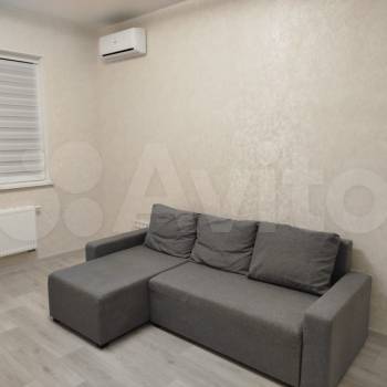 Сдается 2-х комнатная квартира, 74 м²