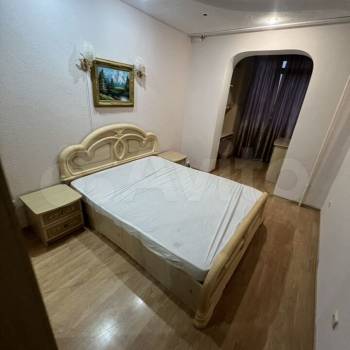 Сдается Многокомнатная квартира, 80 м²