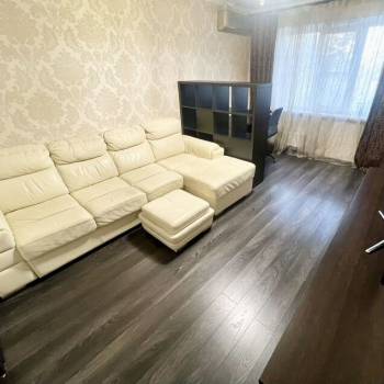 Продается 3-х комнатная квартира, 61 м²