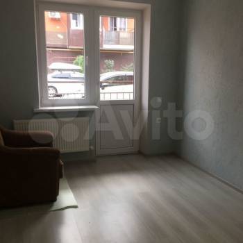 Продается 1-комнатная квартира, 31,8 м²
