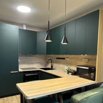 Продается 1-комнатная квартира, 35 м²