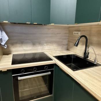 Продается 1-комнатная квартира, 35 м²