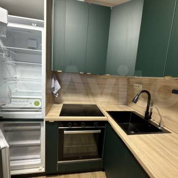 Продается 1-комнатная квартира, 35 м²