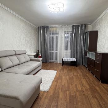 Сдается Многокомнатная квартира, 70 м²