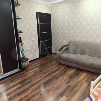 Продается 1-комнатная квартира, 48,9 м²