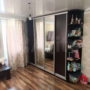 Продается 1-комнатная квартира, 48,9 м²