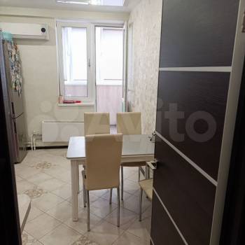 Продается 1-комнатная квартира, 48,9 м²