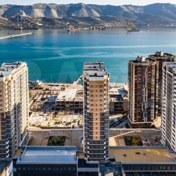 Сдается 1-комнатная квартира, 42 м²