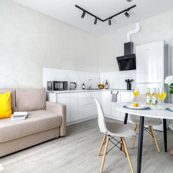 Сдается 1-комнатная квартира, 42 м²