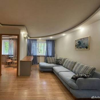 Сдается 1-комнатная квартира, 35 м²