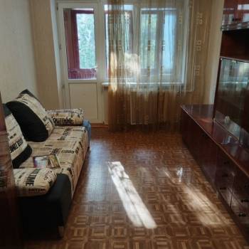 Сдается Многокомнатная квартира, 64 м²