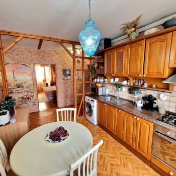 Продается 3-х комнатная квартира, 71 м²