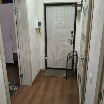 Продается 1-комнатная квартира, 28,7 м²