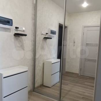 Сдается 1-комнатная квартира, 35 м²
