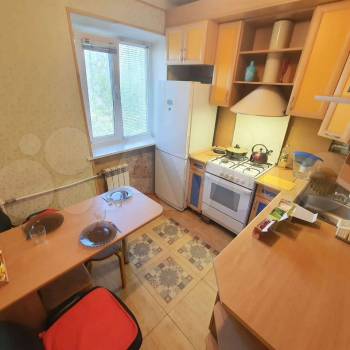 Сдается 1-комнатная квартира, 35 м²