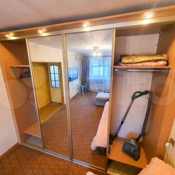 Сдается 1-комнатная квартира, 35 м²