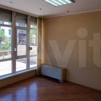 Продается Нежилое помещение, 103 м²