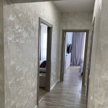 Сдается 2-х комнатная квартира, 93 м²