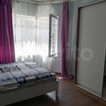 Сдается 1-комнатная квартира, 42 м²