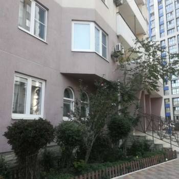 Сдается 1-комнатная квартира, 42 м²