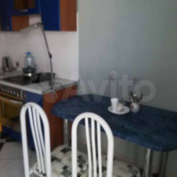 Сдается 1-комнатная квартира, 42 м²