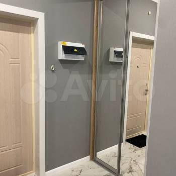 Продается 1-комнатная квартира, 32 м²