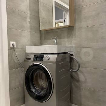 Продается 1-комнатная квартира, 32 м²