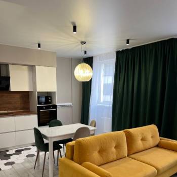 Сдается 1-комнатная квартира, 47 м²