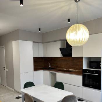 Сдается 1-комнатная квартира, 47 м²