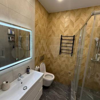 Сдается 1-комнатная квартира, 42 м²