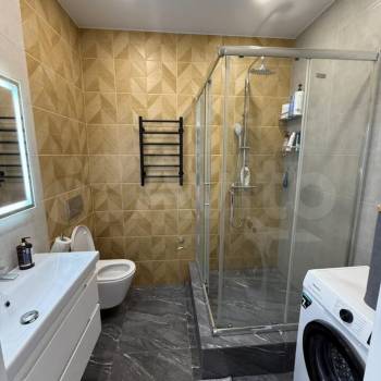 Сдается 1-комнатная квартира, 42 м²