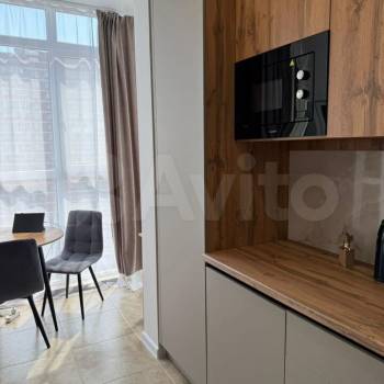 Сдается 1-комнатная квартира, 42 м²