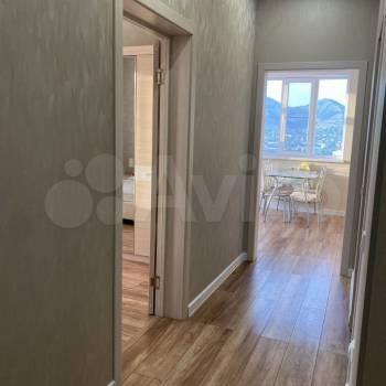 Сдается 1-комнатная квартира, 49,5 м²