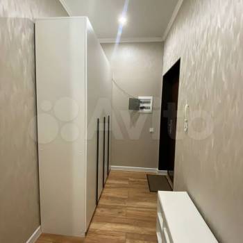 Сдается 1-комнатная квартира, 49,5 м²