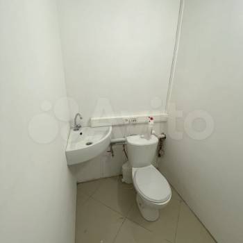 Продается Нежилое помещение, 182 м²