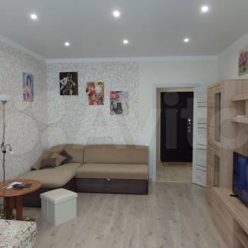 Сдается 1-комнатная квартира, 45 м²