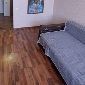 Продается 1-комнатная квартира, 40 м²