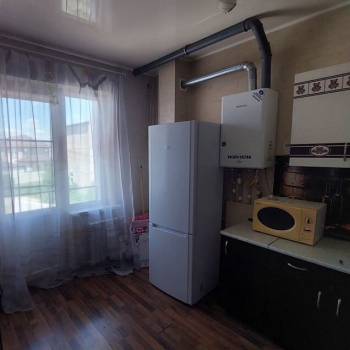 Продается 1-комнатная квартира, 40 м²