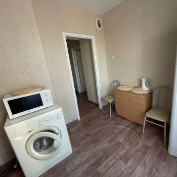 Продается 1-комнатная квартира, 37,2 м²