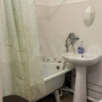 Продается 1-комнатная квартира, 37,2 м²