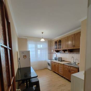 Сдается Многокомнатная квартира, 70 м²