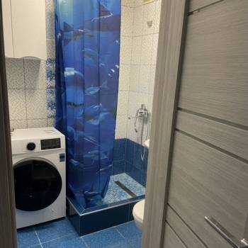 Продается 1-комнатная квартира, 32 м²